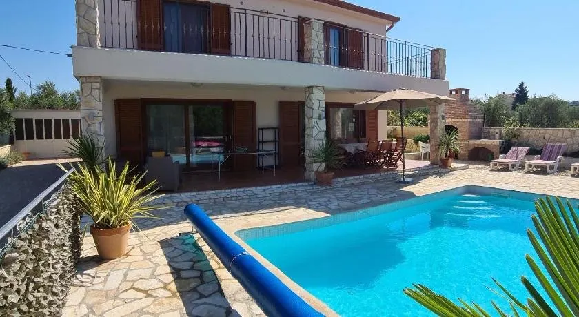 Villa Sara - perfect family holiday - Image 1