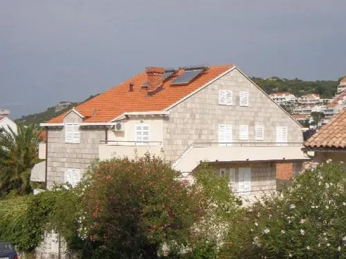 Nikola Apartments - Image 1