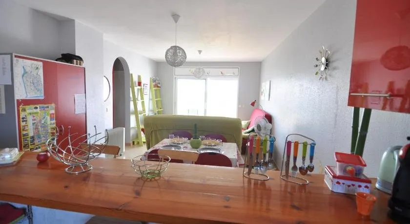 RNET - Empuriabrava Valira - Image 1