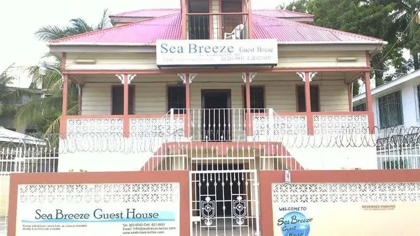 Sea Breeze Guest House - Image 1