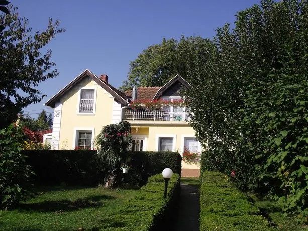 Kasper Vendégház - Image 1