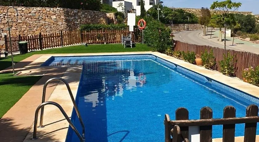 Corvera Golf y Country Club - Apartamento de 2 dormitorios / baño con piscina comunitaria. - Image 1