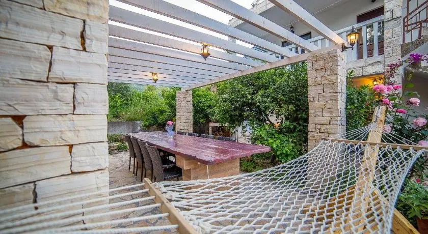 Villa Royal Dominus - Image 1