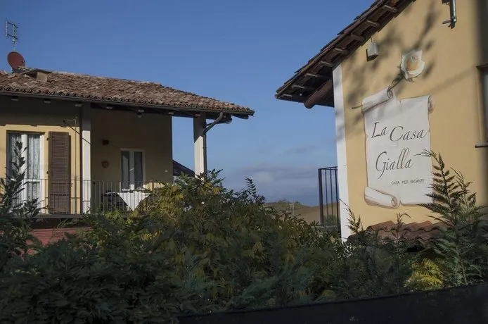 La Casa Gialla - Image 1