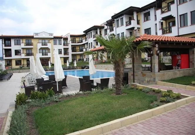 Complex Saint Nicholas - Image 1