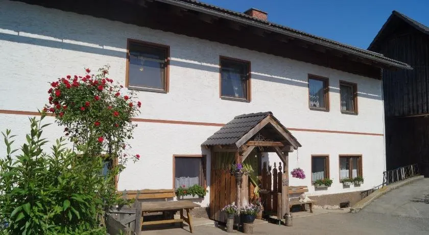 Ferienwohnung Auf Einem Richtigen Bauernhof - Image 1