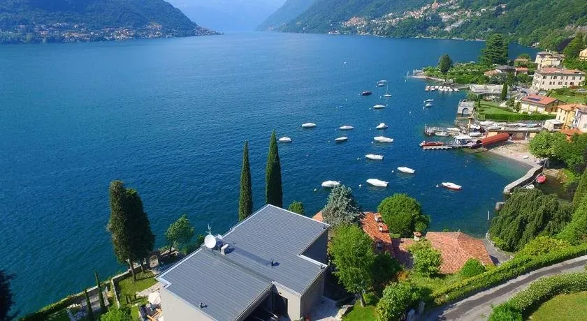 Villa Como Lake - Image 1