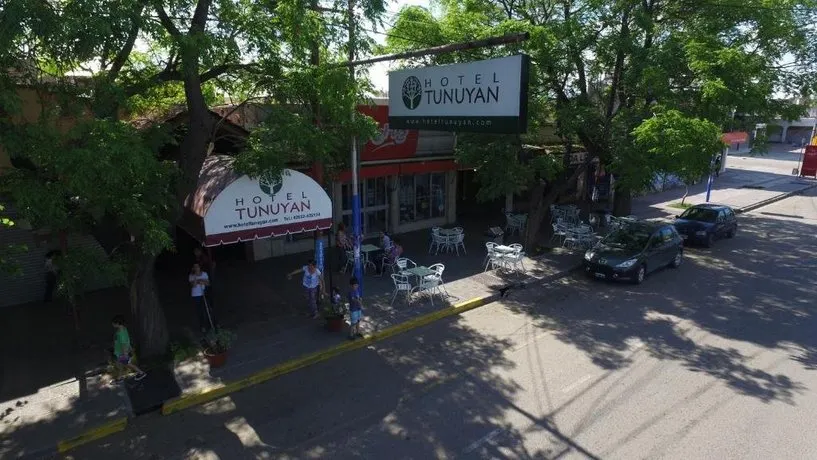 Hotel Tunuyan - Image 1