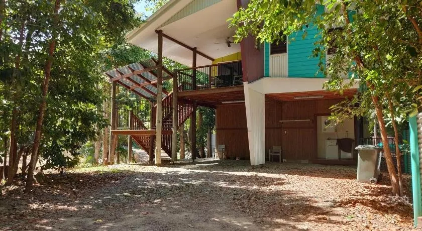Rainforest Retreat - Image 1