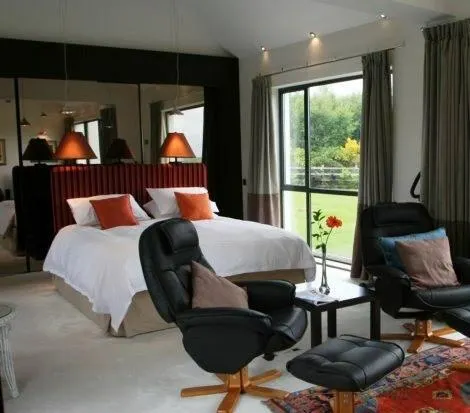 Moorfield Lodge Boutique Bed and Breakfast - Image 1