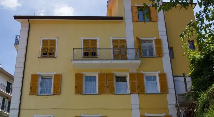 B&B Il Giardino Fiorito - Image 1