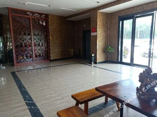 Kailida Business Hotel - Image 1