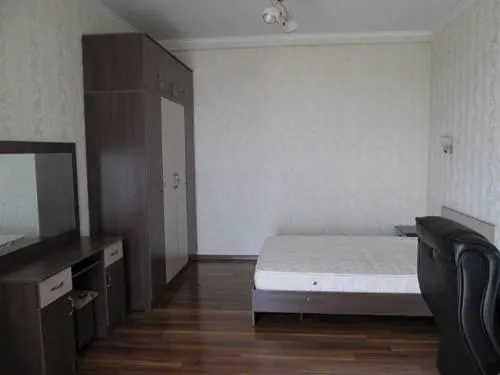 Home2Stay Dordoi-Plaza - Image 1
