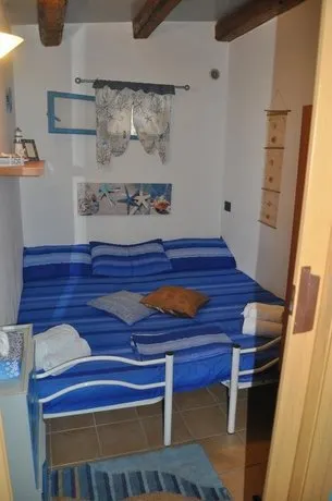 Bellavista House - Image 1