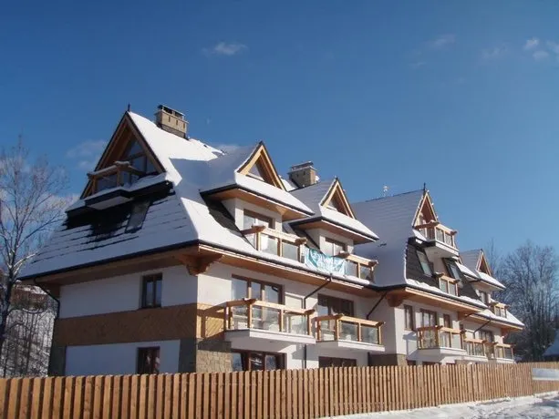 Zakopane Aparthotel - Image 1