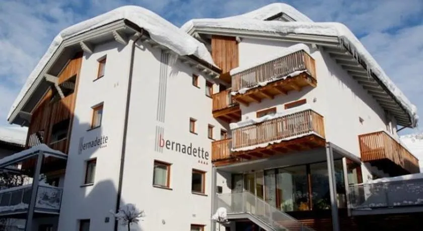 Hotel Bernadette - Image 1