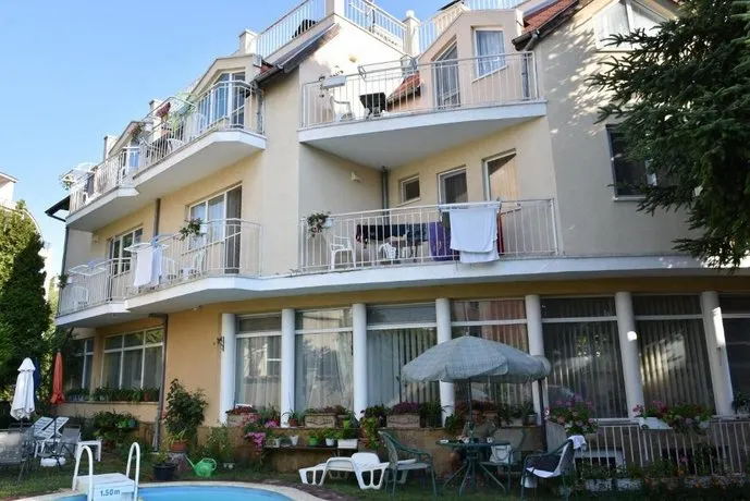 Solaris Apartments Varna - Image 1