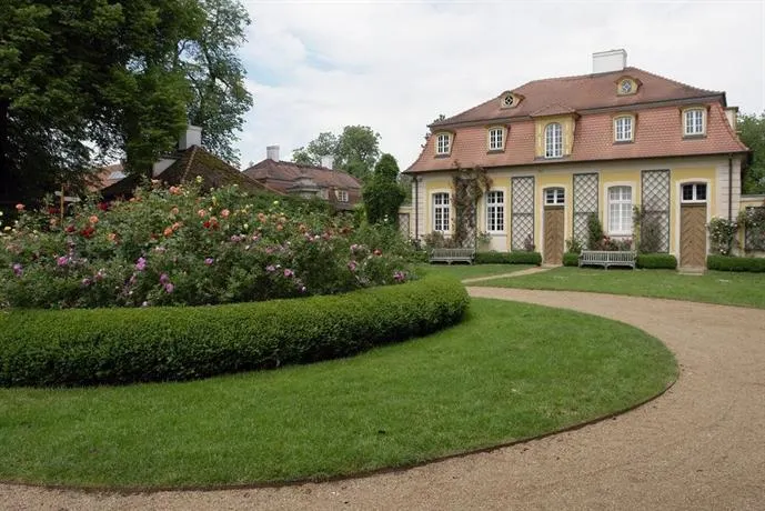 Schloss Dennenlohe - Image 1