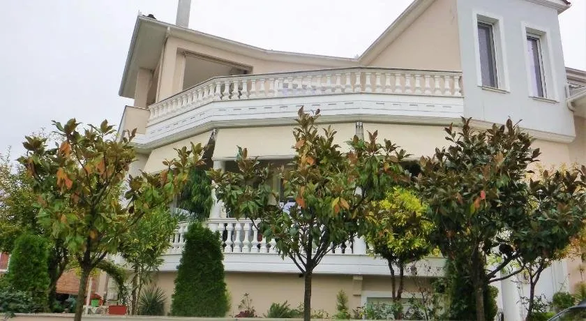 Five stars in Trikala - Image 1