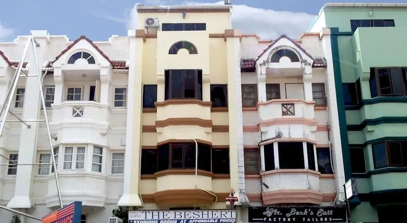Beshert Guesthouse - Image 1