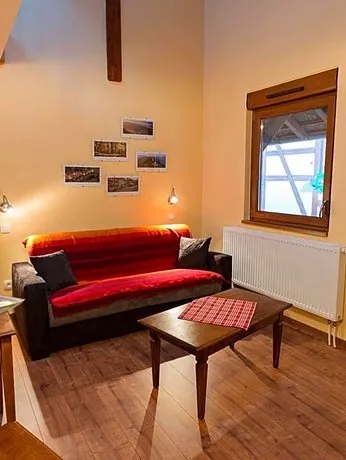 Au Gre Des chateaux - Image 1