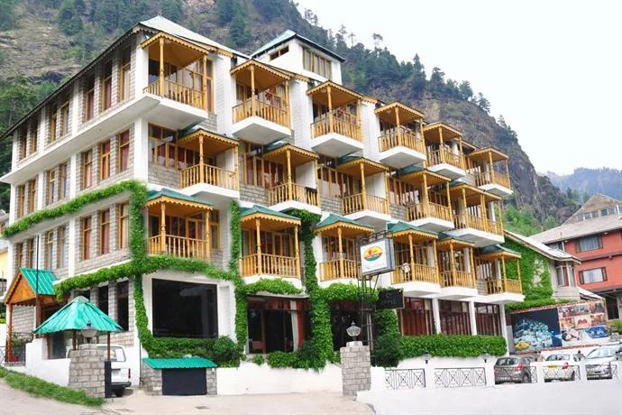 Apple Green Resorts - Image 1