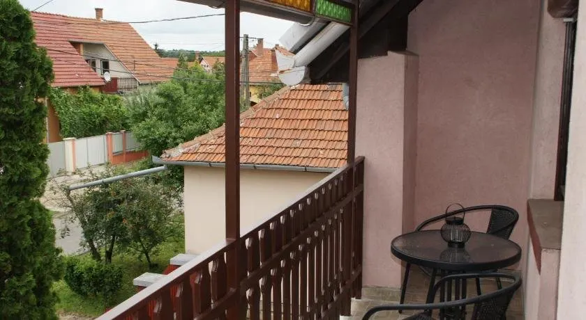 Fonix Apartman - Image 1