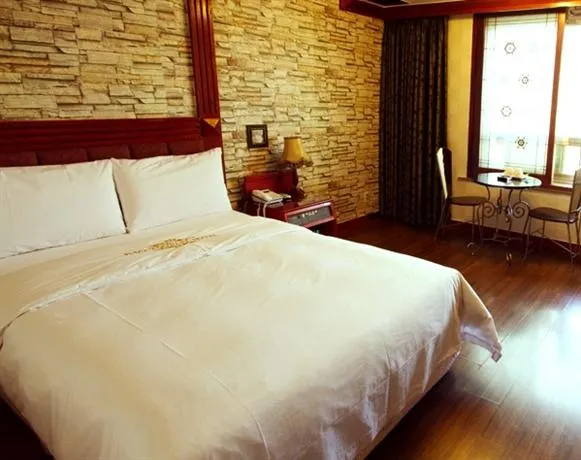 Rio Tourist Hotel - Image 1