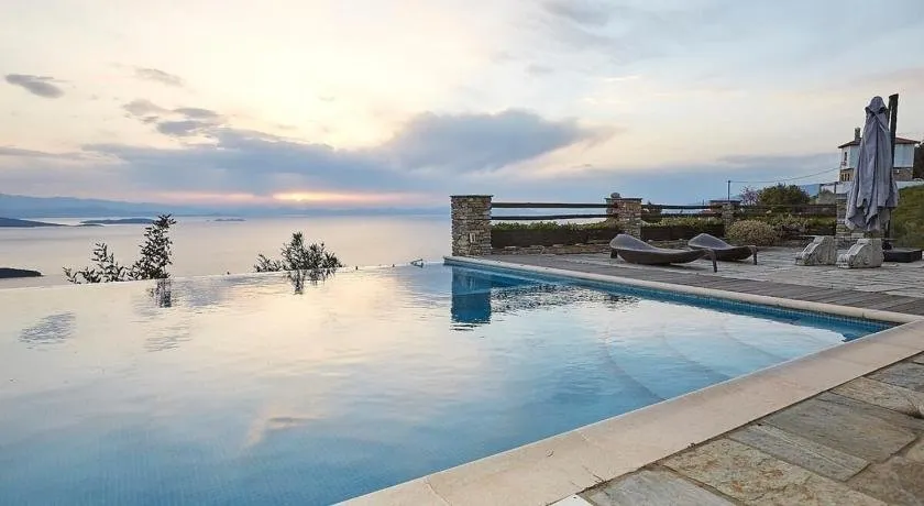 Black Diamond Luxury Unique Villa Pelion - Image 1