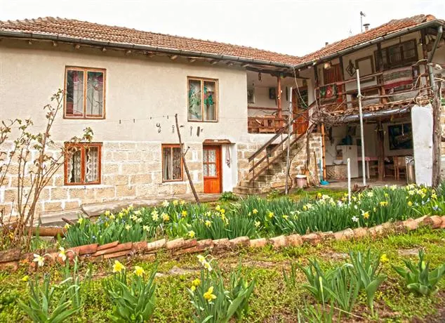 Art Villa Orlova Chuka - Image 1
