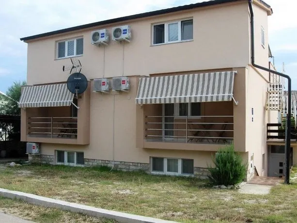 Apartments Marina - Image 1