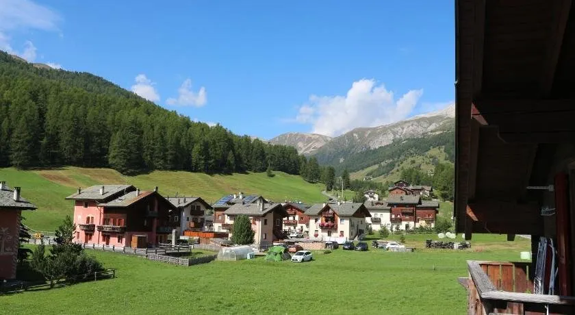 Appartement de vacances avec internet haut débit et jardin | Vue montagne | Avec animaux admis - Image 1