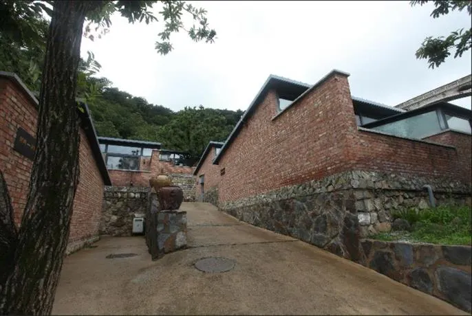 Xin Shuang Quan Resort - Image 1