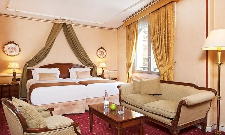 Melia Paris Tour Eiffel - Image 1