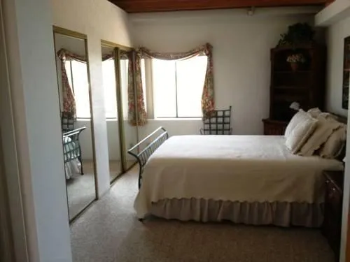 Le Rendez Vous B&B - Image 1