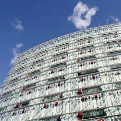 Shell La Residence - Image 1