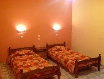 Margarita Studios & Apartments - Image 1
