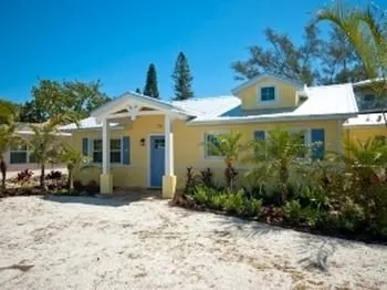 Sweet Retreat Cottage by RedAwning - Image 1