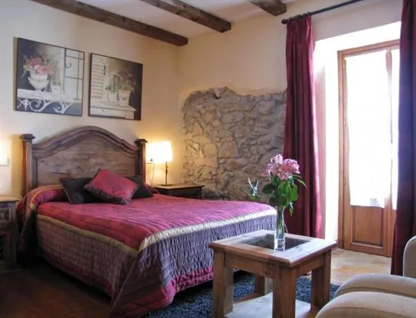 Hotel Rural Eseverry - Image 1