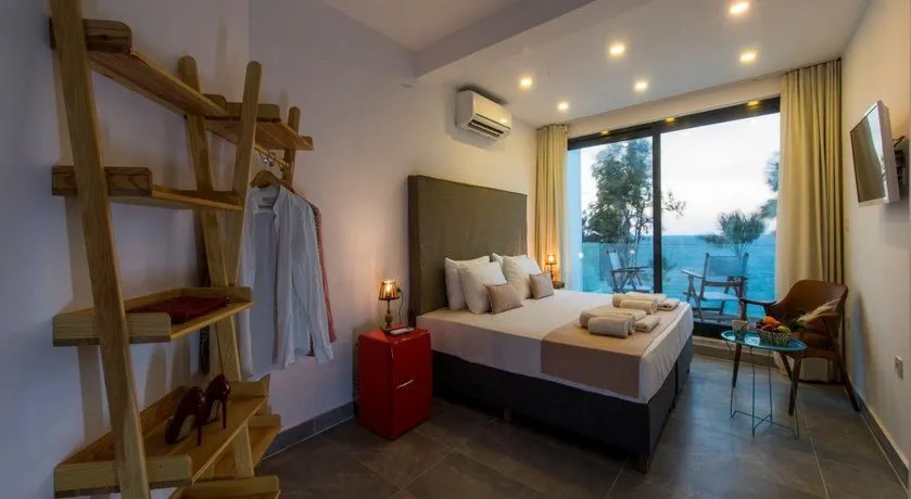La Brezza Beach & Hotel Yalikavak - Image 1