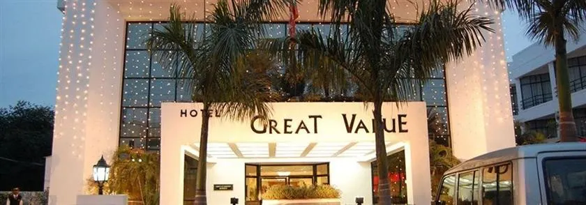 Hotel Great Value - Image 1