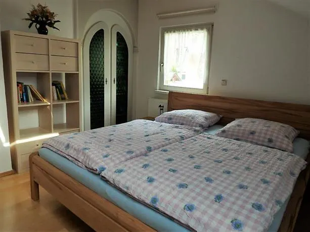 Ferienwohnung Familie Schmidt - Image 1