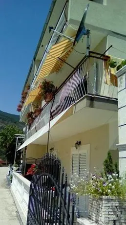 Arijana Accommodation - Image 1