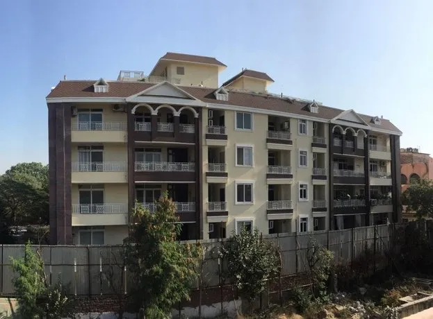 Saket Inn - Image 1