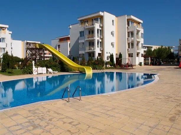 Studio Nessebar Fort - Image 1