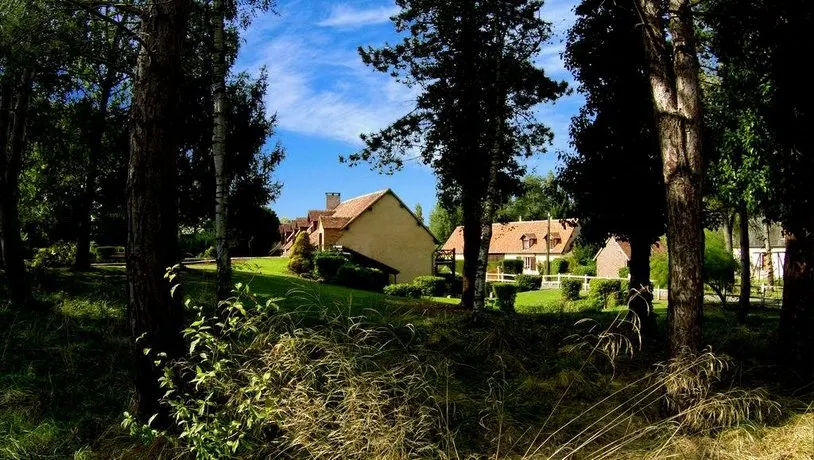 Domaine De Ferchaud - Image 1