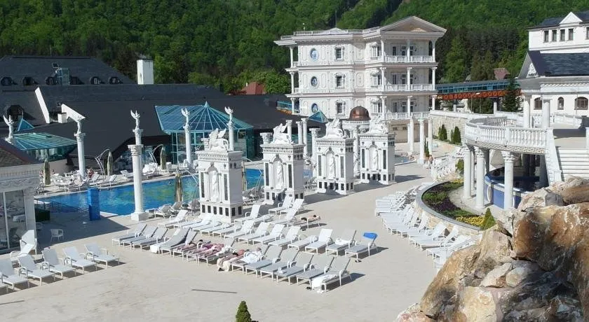 Hotel Relax - Image 1