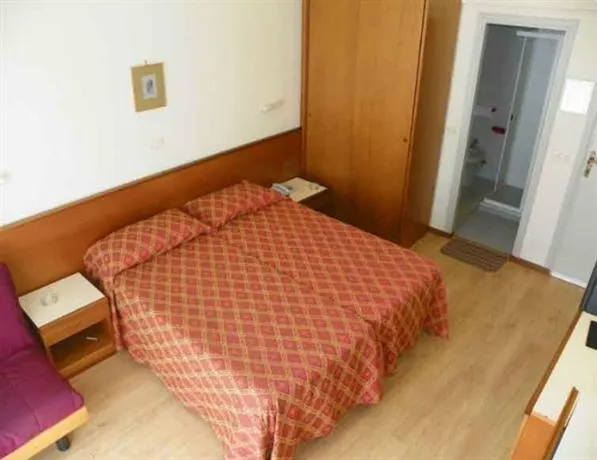Hotel La Vela - Image 1