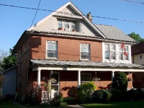 Campbell House Weston B&B - Image 1