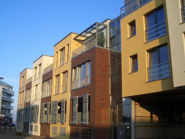 Port Sea Shell - Image 1